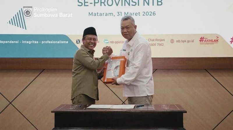 Bupati Sumbawa Barat Serahkan LKPD 2025 ke BPK RI
